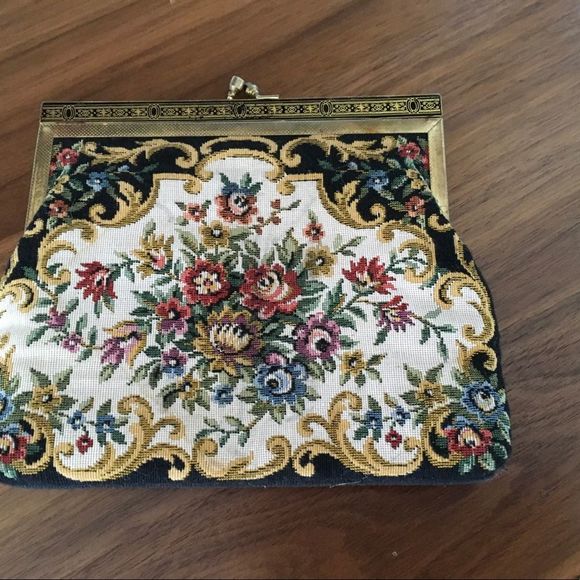 Vintage Handbags - Vintage tapestry evening bag.